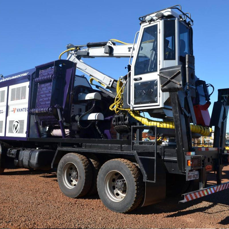 Vantec in field chipper